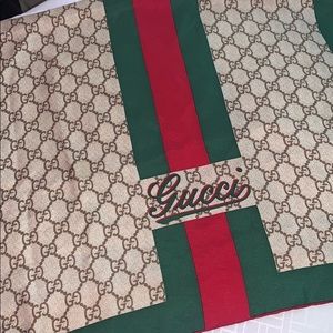 Authentic GUCCI scarf 100% silk